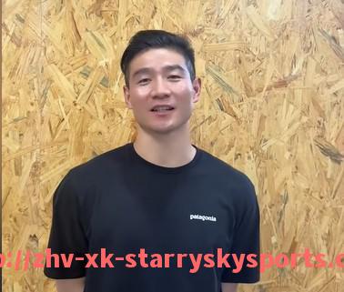 星空体育-2017年火箭队球员合照全景图下载